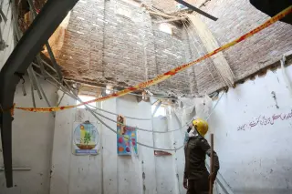 Peshawar School Roof Collapse Kills 34, Prompts Arrest and Safety Audit