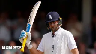 Root's 14,000th milestone keeps England fighting at The Oval