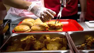 Jersey Mike's Edges Chick-fil-A for First ACSI Lead in a Decade