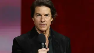 Cruise Defends Theatrical Craft Against AI at BAFTA, Teases 'Digger' Transformation
