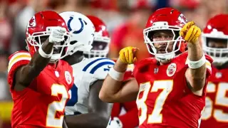 Kelce Remains Chiefs’ Offensive Engine at 36