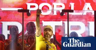 Bukele-inspired anti-incumbent surge hits Colombia's presidential runoff
