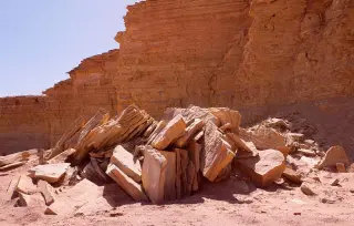 Australian Glass Clue: 11-Million-Year-Old Tektites Point to Hidden Impact