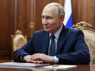 United Russia clinches record supermajority in tightly run Russian elections