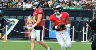 Mitchell, Woolen shine in Eagles open practice as Hurts faces tough night
