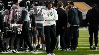 Sanders Praises Effort After Colorado's 27-24 Loss to Utah