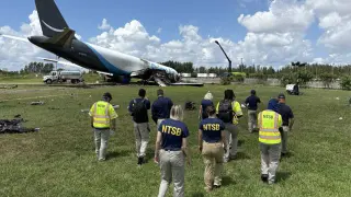 Amazon Prime Air jet overruns Miami runway, hits two vehicles