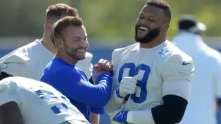Rams stage tongue-in-cheek 'tryout' for Aaron Donald before practice