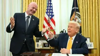 Trump warns FIFA: oust Infantino at your peril