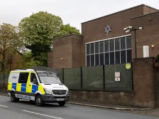 UK Charges Two Iranians Over Foiled Chlorine Bomb Plot Against Manchester Jews
