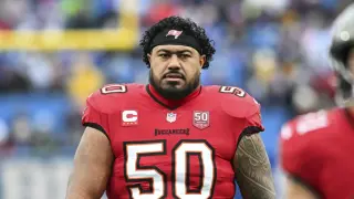 Buccaneers Secure Vita Vea with $30M Extension After Trade Standoff