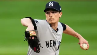 2026 MLB Wild Card: Yankees favored despite Judge's absence, while White Sox and Braves upset odds