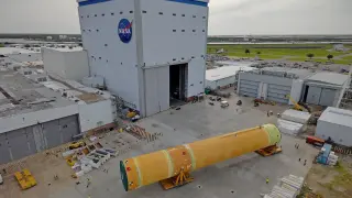 Artemis 3's giant SLS core stage moves toward Florida for 2027 lunar mission