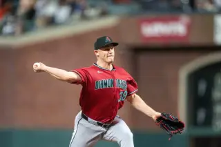 Blue Jays Add Sewald Off Waivers, Rework Bullpen Ahead of Stretch Run