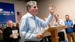 Bridge delays fuel headwinds for Rhode Island governor's primary bid