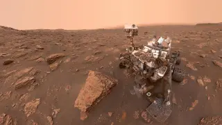 Curiosity Marks 5,000 Martian Days with Panoramic Postcard and Scientific Milestones