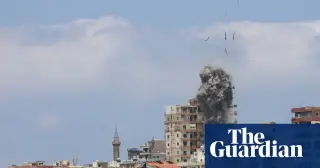 Eight dead as Israel strikes Tyre and orders evacuation of historic Christian quarter