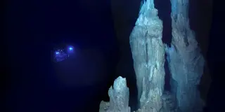 Atlantic’s ‘Lost City’ Hydrothermal Field Offers Clues to Alien Life