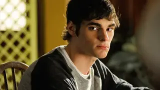 RJ Mitte, 'Breaking Bad' Actor and Disability Advocate, Dies at 34 in Texas