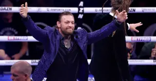 McGregor seals new UFC deal for Holloway rematch at UFC 329