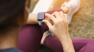 Apple Watch at a crossroads as screenless wearables gain ground