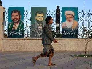 Houthi Assaults Push Yemen’s Conflict to New Heights of Violence