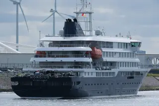 Nebraska quarantine keeps hantavirus cruise passenger in isolation despite CDC advice