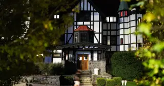 Cornell President Threatens End to Greek Life, Faces Faculty No-Confidence Vote