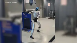 Robot Bebop Triggers Oakland Flight Delay Over Battery Size
