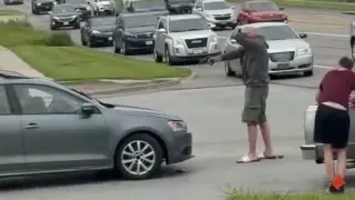 Iowa Road-Rage Suspect Surrenders After Pointing Glock at Teens