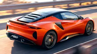 Lotus Emira 420 Sport: Faster Four-Cylinder with Retro Flair