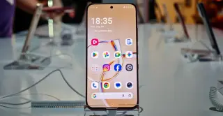 TCL’s P80 Ultra blends paperlike reading with OLED power