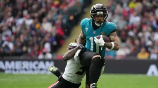 Fantasy Week 7: Buy Washington, Barkley; Sell Young, Jacobs