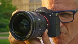 Sony A7R VI Blends Ultra-Resolution with 30fps Bursts