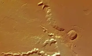 Hidden Equatorial Ice Could Redefine Mars Missions