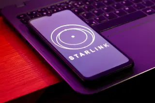 SpaceX Spectrum Deal Triggers Historic Sell-Off in US Telecom Giants