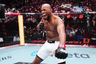 Venom Page Sparks Free-Agent Buzz After UFC Paris Win
