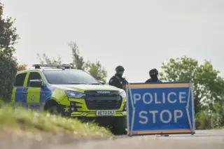 Suspect Bomb Plot at RAF Fairford Foiled; Suspects Bailed Amid US-UK Dispute