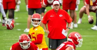 Chiefs' Week One Roster Projection: Nussmeier Earns Backup QB Look as Camp Defines Depth
