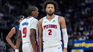 Cunningham's 45-point night lifts Pistons to a Game 6 bid vs Magic