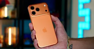 Cosmic Orange iPhone 17 Pro Max Enshrined in 250-Year U.S. Time Capsule