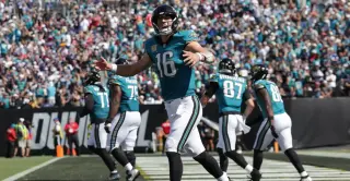 Week 4 NFL Power Rankings: 49ers, Bills, and Chiefs Lead Five Undefeated Teams