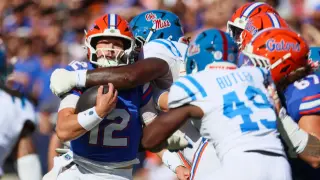 Sumrall’s Gators Humiliate Ole Miss 52-28, Igniting Heisman Hopes and SEC Relevance