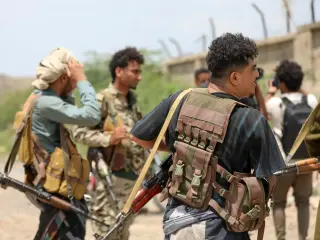Yemen Government Launches Major Offensive to Retake Houthi- Controlled Territory