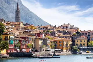 Varenna fines tourists for wearing swimwear away from beaches