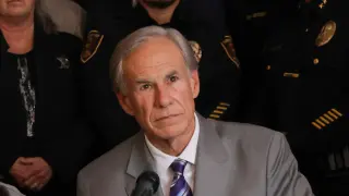 Abbott seeks 10-year minimums for educators who abuse students in Texas