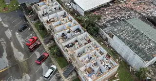 Isaias leaves 4 dead and 700,000 without power as it weakens over Tennessee