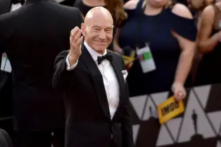 Patrick Stewart’s Death Sparks Debate on Rapid Dementia Progression and Political Tributes