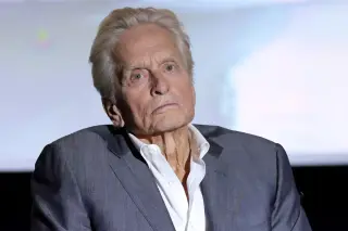 Douglas details 40-pound loss and family trauma in new memoir