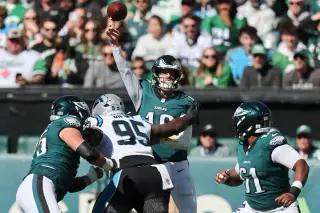 Eagles' Fourth Straight Loss Exposes Deep Roster and Scheme Failures
